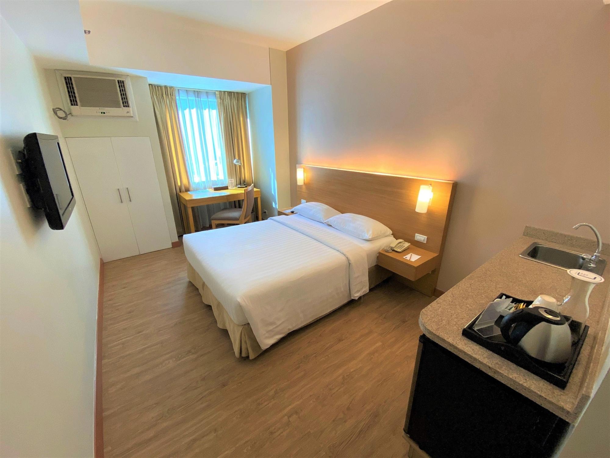 One Pacific Place Serviced Residences Makati City Exterior photo