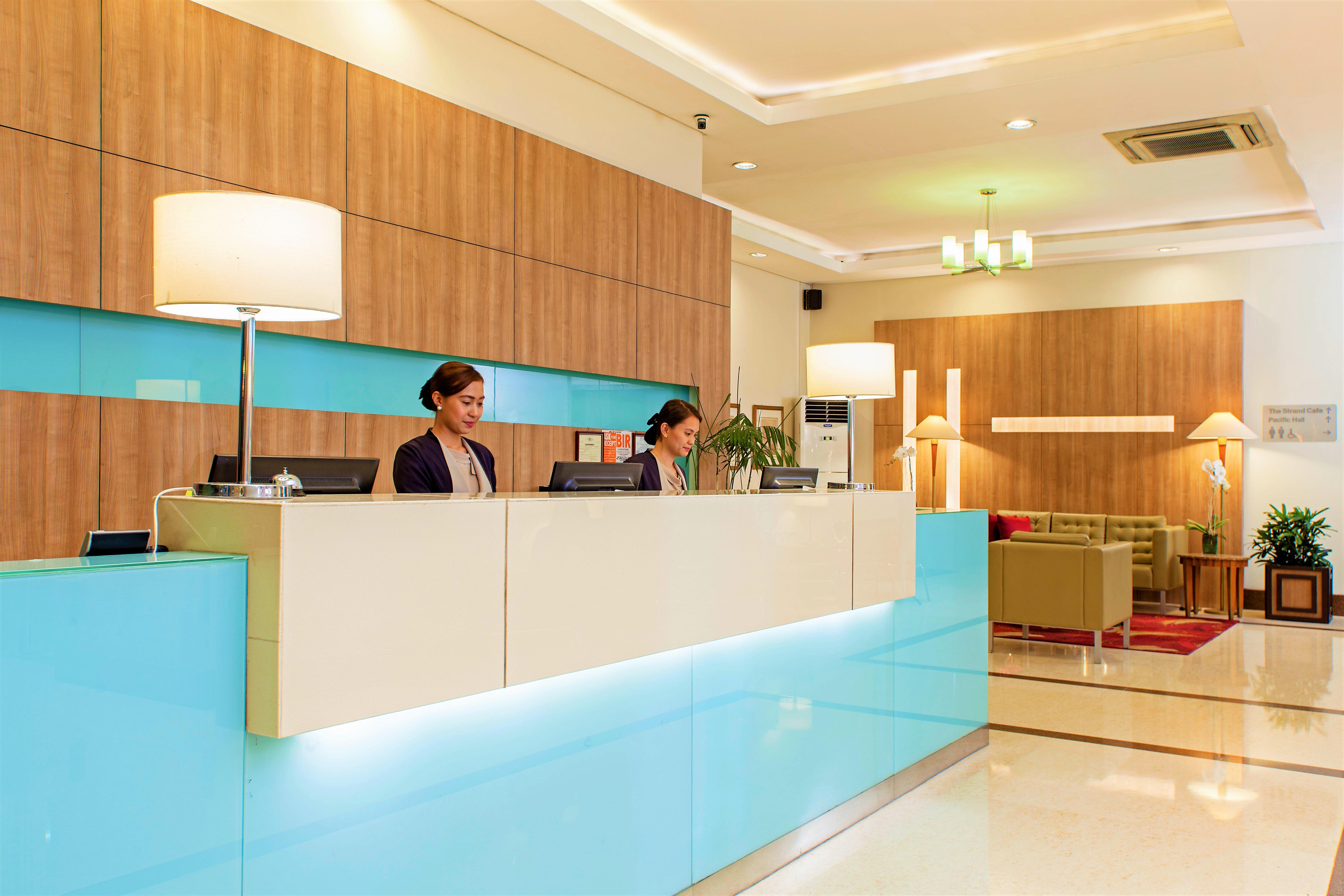 One Pacific Place Serviced Residences Makati City Exterior photo