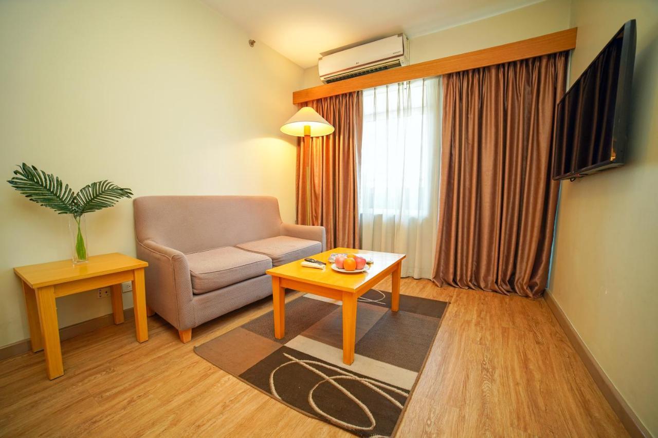 One Pacific Place Serviced Residences Makati City Exterior photo