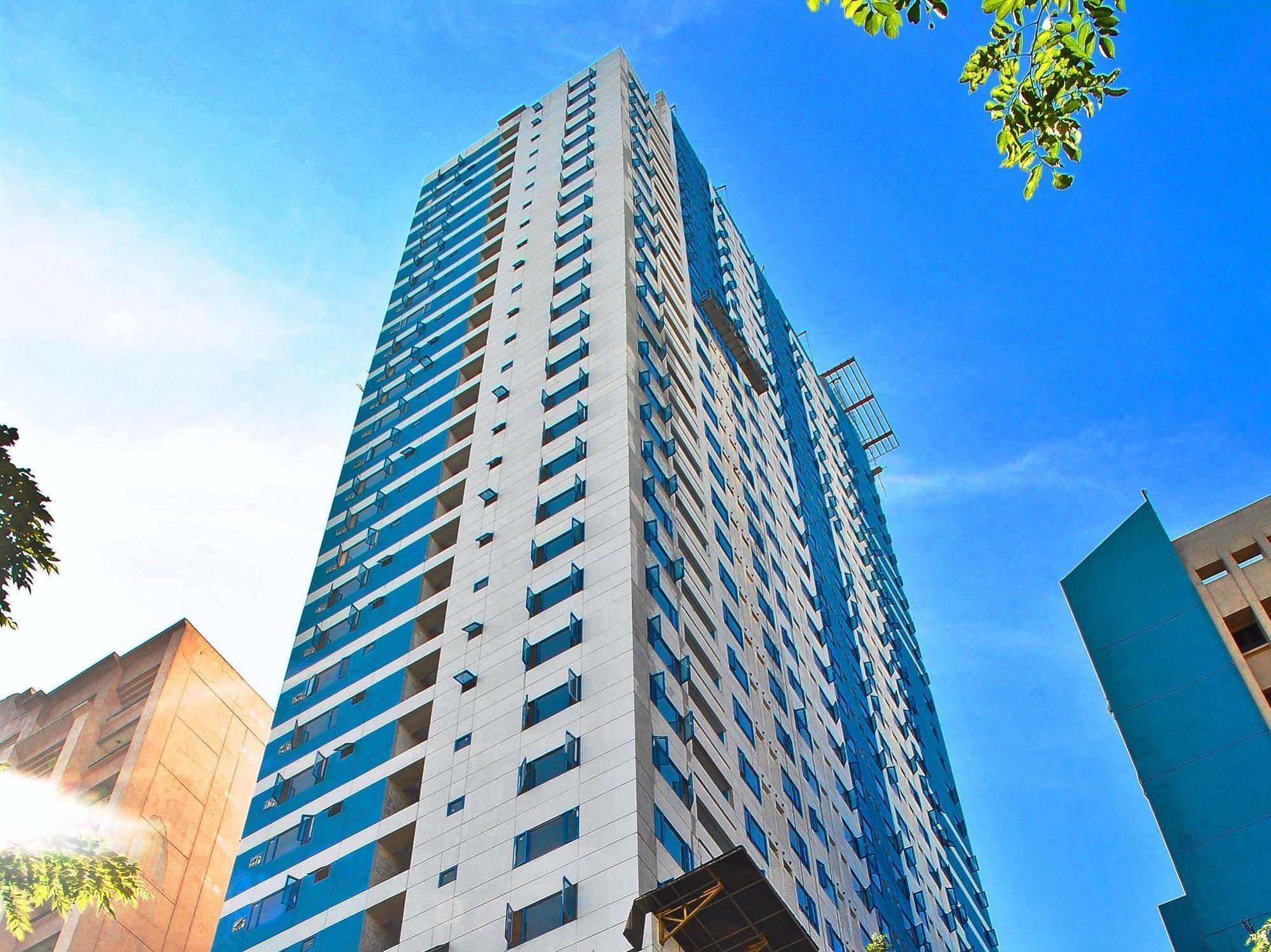 One Pacific Place Serviced Residences Makati City Exterior photo